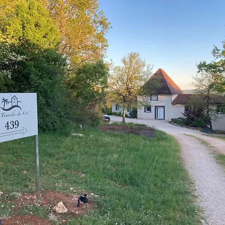 Вилла La Tourelle Du Lot *